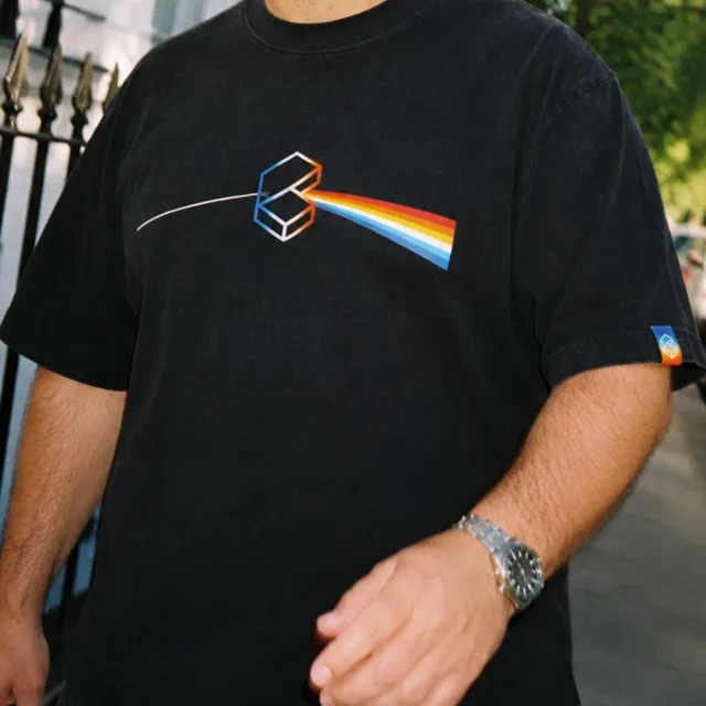 Prism graphic tee made with Nomu